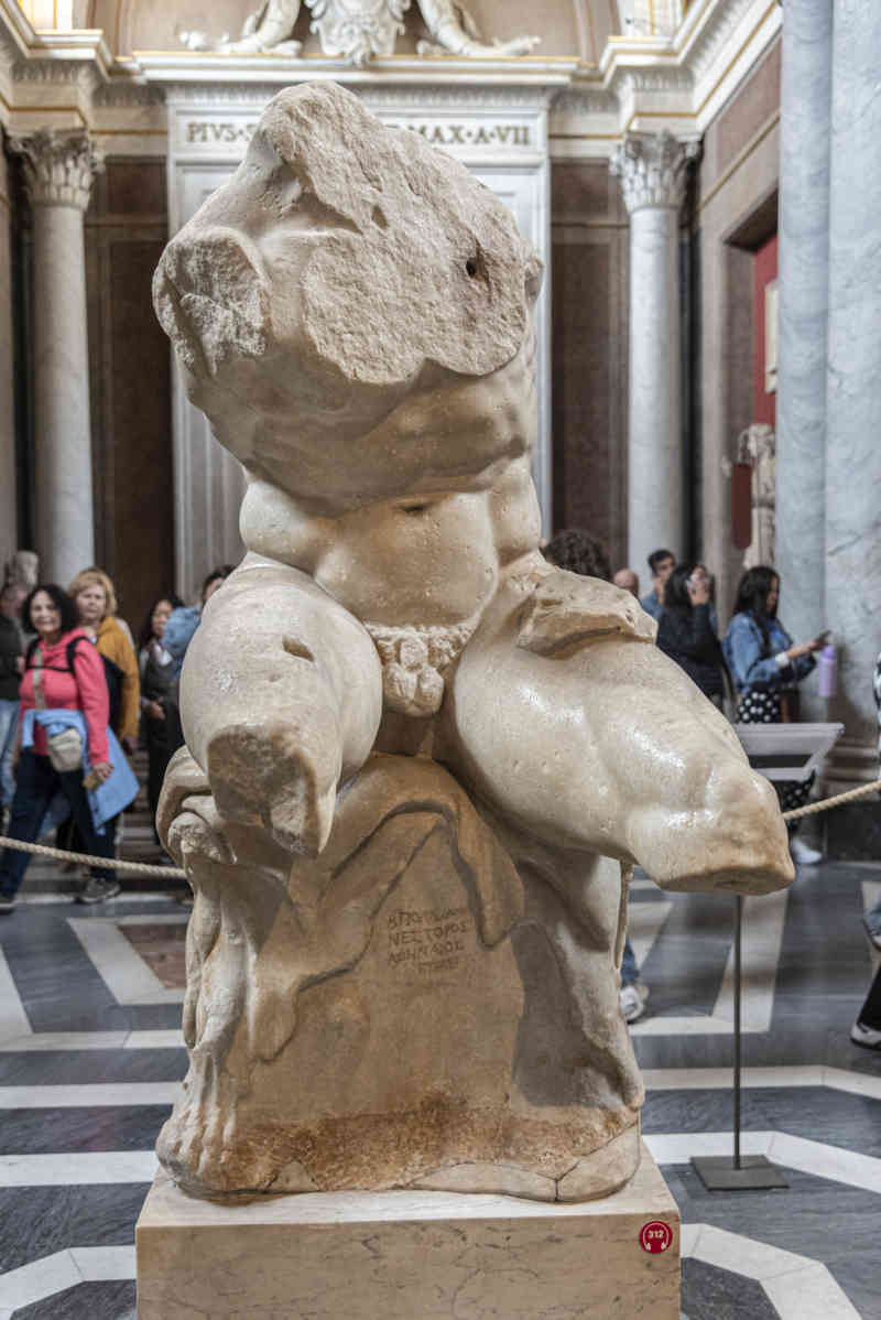 64 - Museo Vaticano - museo Torso del Belvedere.jpg